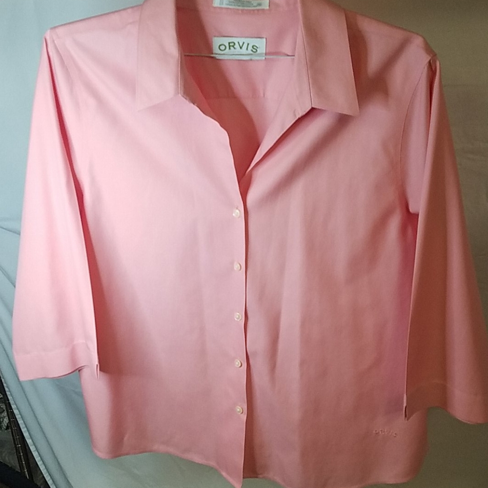 Orvis Brand wrinkle free button down top